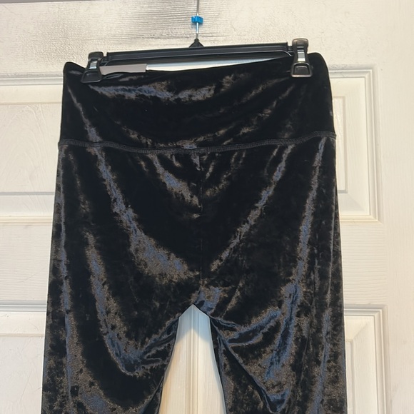 RBX Crushed Velvet Leggings Size Medium Black - Picture 6 of 7